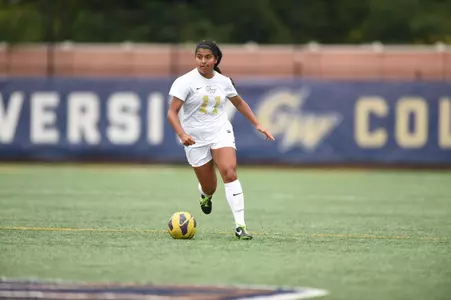 Freshman Sofia Pavon netted the first two goals of her career on Thursday.