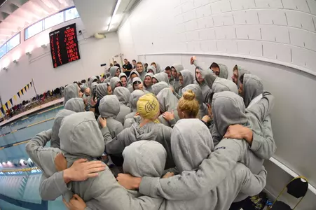 Swimming and Diving Huddle