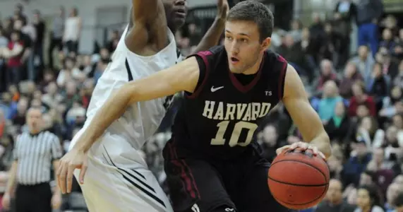 Steeves shot .458 from three-point range last season and has two years of eligibility remaining