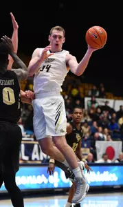 Tyler Cavanaugh led GW with 18 points