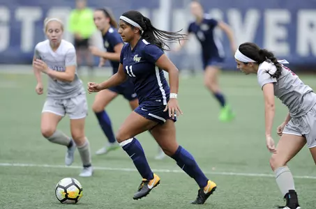 George Washington v St. Joe's - Photos by: Greg Fiume