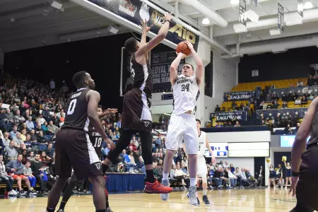 Tyler Cavanaugh had a career high 33 points