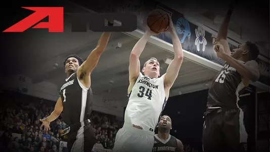 Men's Basketball Action Shot