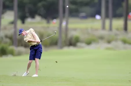Lowe shot a final round 69 to finish as co-champion