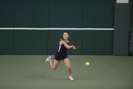 <i>Kamilla Beisenova</i>