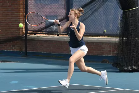 <i>Marie-Louise Decamps</i>