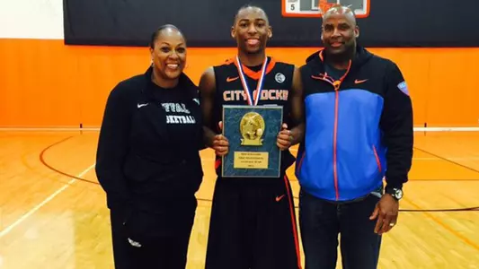 Maceo Jack, with mom, Felisha, and dad, David