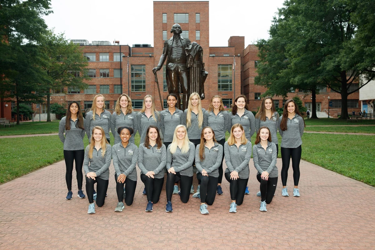 2018-19 Women's Cross Country/Track & Field