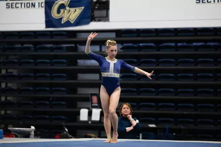 Olivia Zona competing on floor