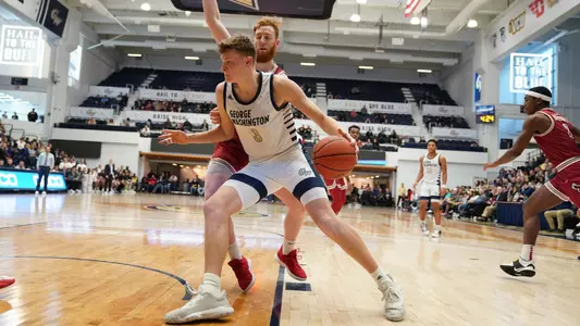 Chase Paar under the basket vs. St. Joe's
