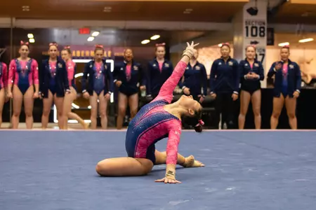Katya Karpova competes on floor.