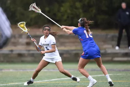 Amber Germer cradles the ball.