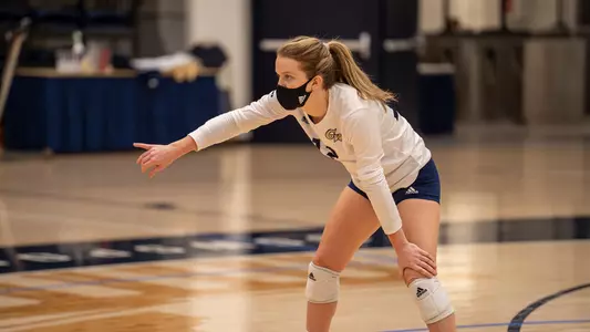 Sydney Welch calls out the play