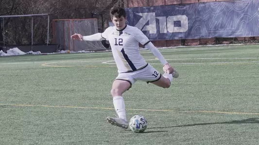 Joshua Yurasits hits a free kick.