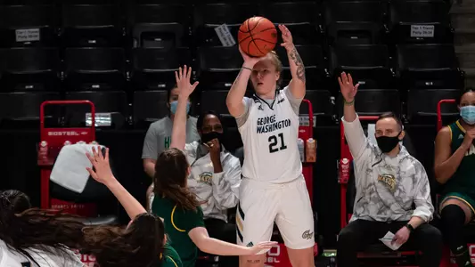 Gabby Nikitinaite hits a 3-pointer against George Mason in the A-10 Tournament