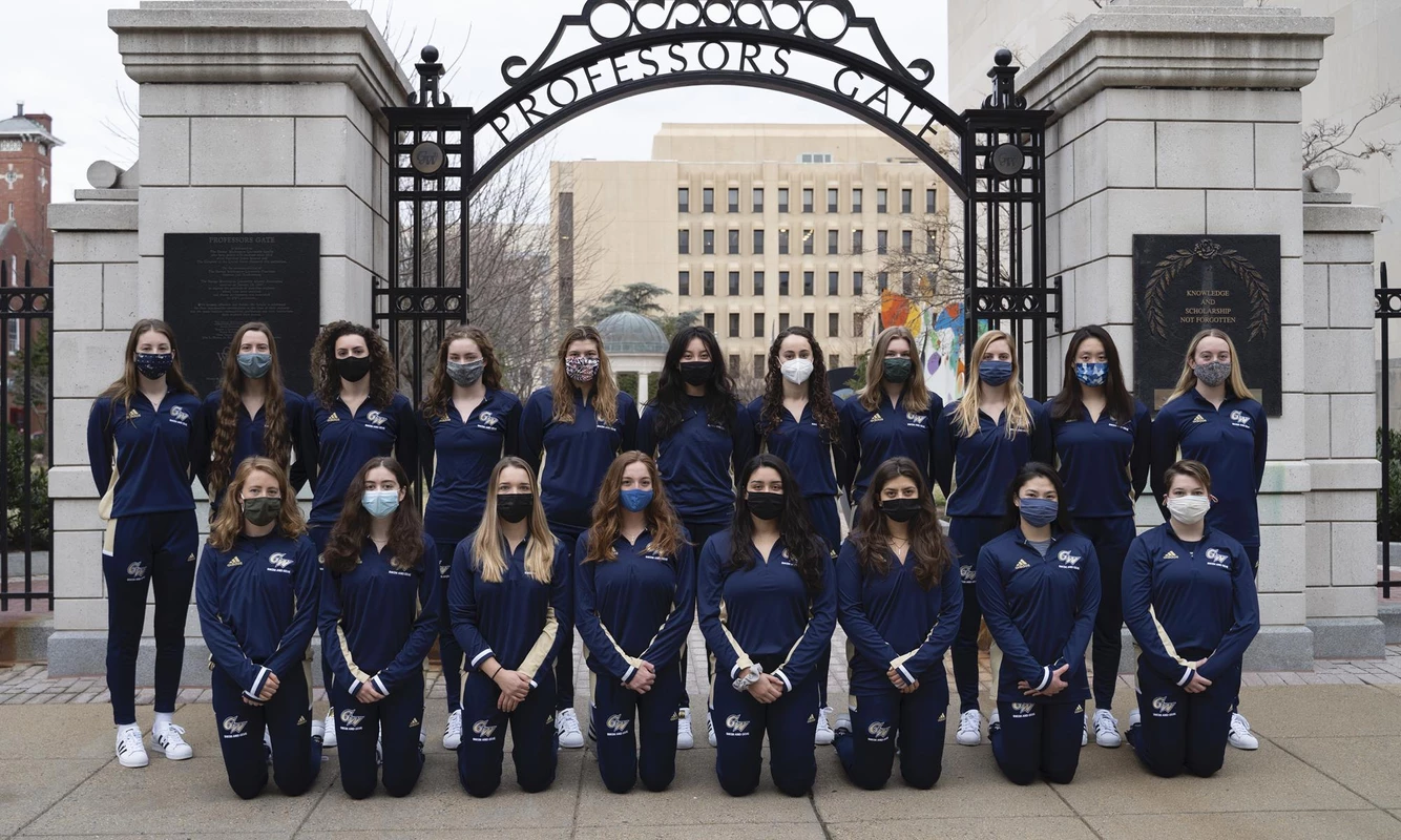 2020-21 GW Women's Swimming & Diving Team Photo