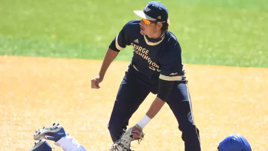 Derek Ripp tags the SLU baserunner