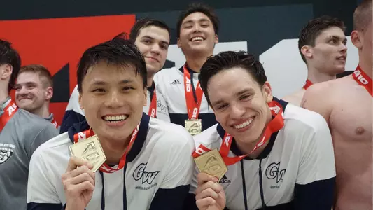 Dylan Koo, Durde Matic, Tyler Kawakami & Karol Mlynarczyk celebrate their 200 free relay title.