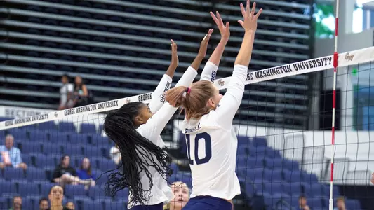 Womble Goes Up for a Block vs. Mason