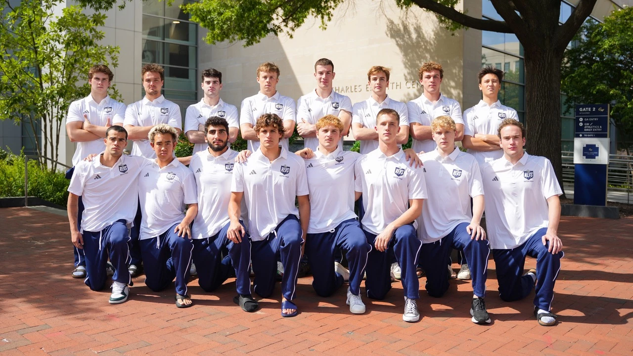 2024 men's water polo team photo