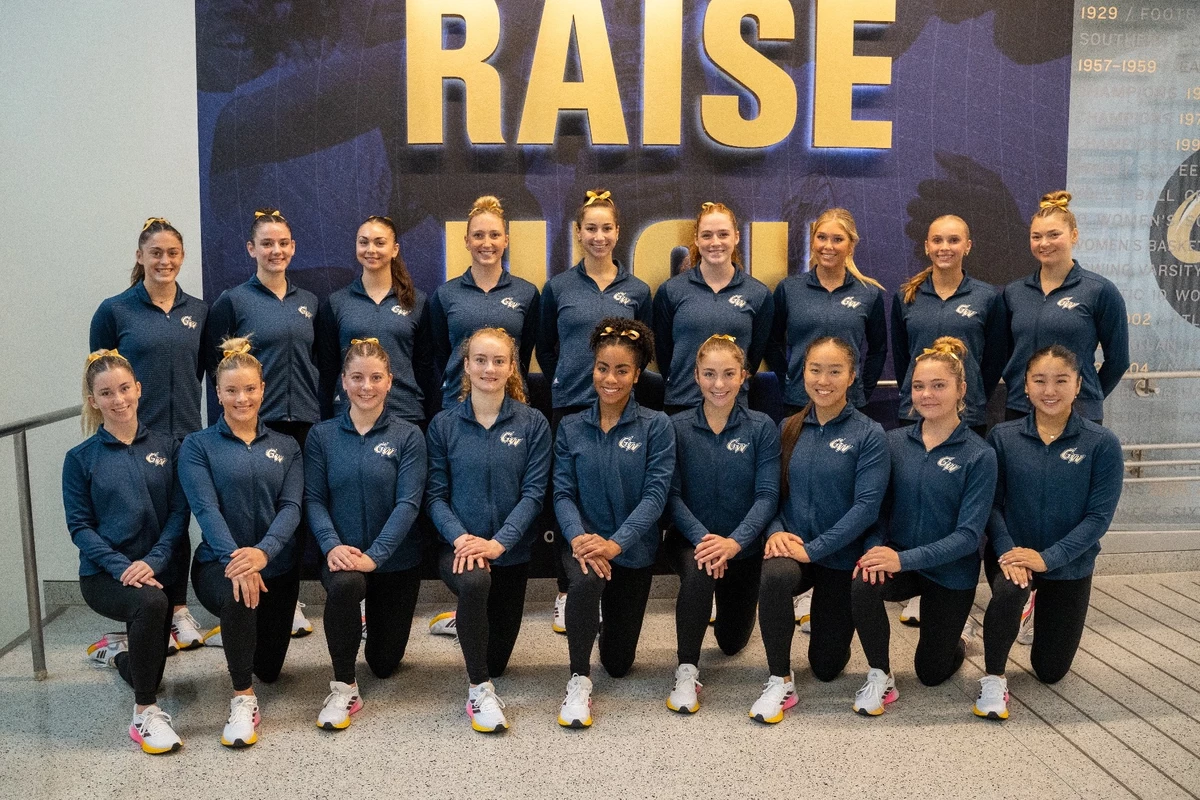 2024-25 Gymnastics Team Photo