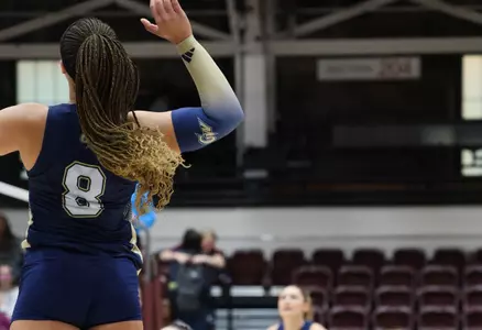 Alexis Rodriguez goes up on attack at Fordham