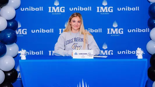 Laura Damm National Signing Day