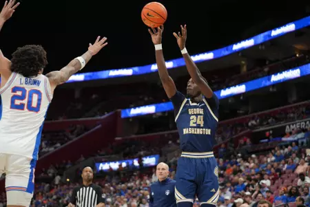 Tyrone Marshall Jr. shoots a 3-pointer against Florida