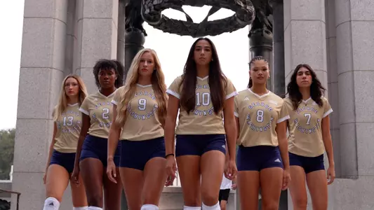 Volleyball poses at the National Mall