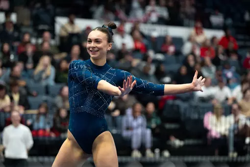 Cat O'Rourke performs floor routine at 2026 LFI