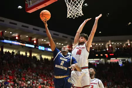 Christian Jones attacks the rim vs. New Mexico