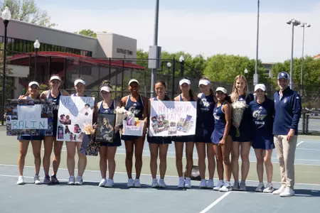 2026 Tennis Senior Day Group Picture