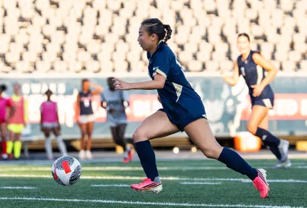 Kalia Kau Dribbles Up the Field at Howard