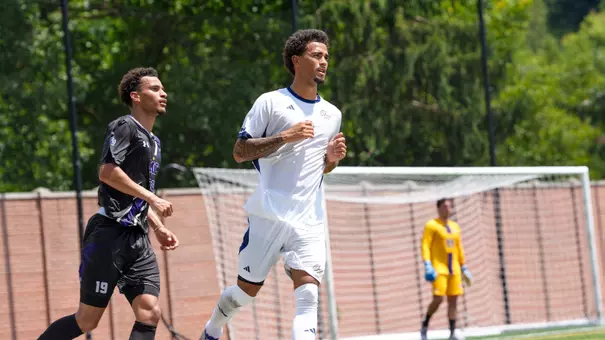 Jaden Dubon running at the GW Soccer Field