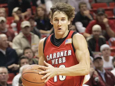 Gardner-Webb Falls To Connecticut In Madison Square Garden Image