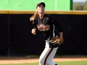 Bulldogs Drop Both Games To Florida Gulf Coast Image
