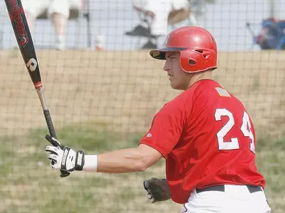 Diamond 'Dogs Use Big Inning To Get Past Mercer, 8-4, Friday Night Image