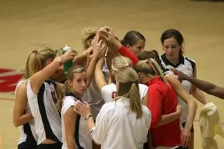 Bulldogs Sweep Presbyterian In First-Ever Big South Match Image