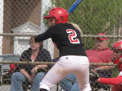 GWU Softball Splits Twin Bill With Charleston Southern on Friday Afternoon Image
