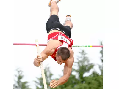 GWU's Reed and Steinke Set New Personal Best as Four Bulldogs Compete at 2009 Georgia Tech Invitational Image