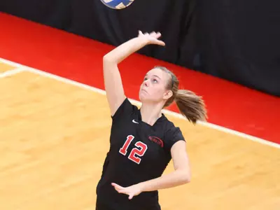 Runnin' Bulldogs Fall at PC in Straight Sets on Tuesday Night Image