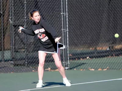 Lady Bulldogs Run Past Charlotte, 5-2, Tuesday Afternoon in Women's Tennis Action Image