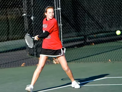 Women's Tennis Falls at UNC Greensboro, 6-1, Thursday Afternoon Image