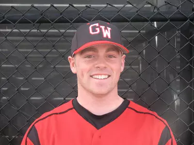 Diamond 'Dogs Take Game Two, 9-8, At Charleston Southern Image