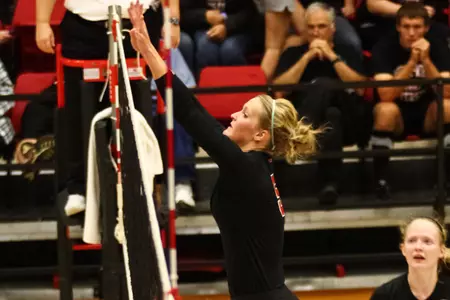 Wilcox Sets New GWU Division I Career Blocks Record in GWU's 3-1 Win over Wofford Image