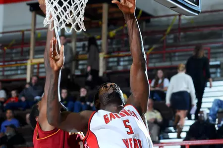 Runnin' Bulldogs Roll Over South Carolina State, 87-57, Saturday Night Image