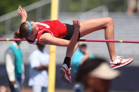 Runnin' Bulldogs Indoor Track & Field Posts 13 Top-15 Finishes at Tiger Paw Invitational Image