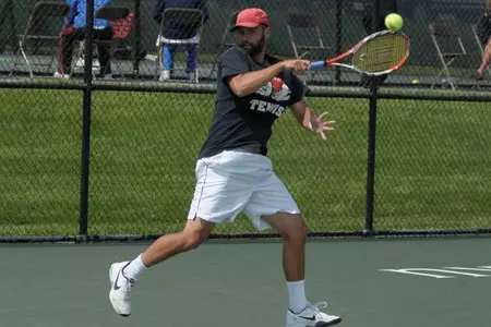 Runnin' Bulldogs Down Lees-McRae, 5-2, in Men's Tennis Action Image