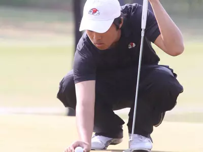 GWU's Daniel Kim Paces Runnin' Bulldogs at General Hackler Championship Image