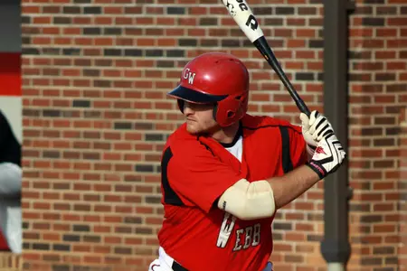 Runnin' Bulldogs Fall, 9-2, At Winthrop Thursday Night Image
